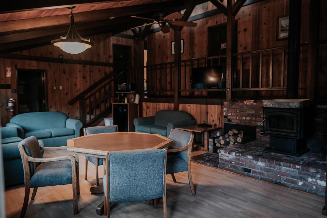 The Smith Creek Village Outdoor Hotel At Silver Falls State Park Sublimity Exterior foto