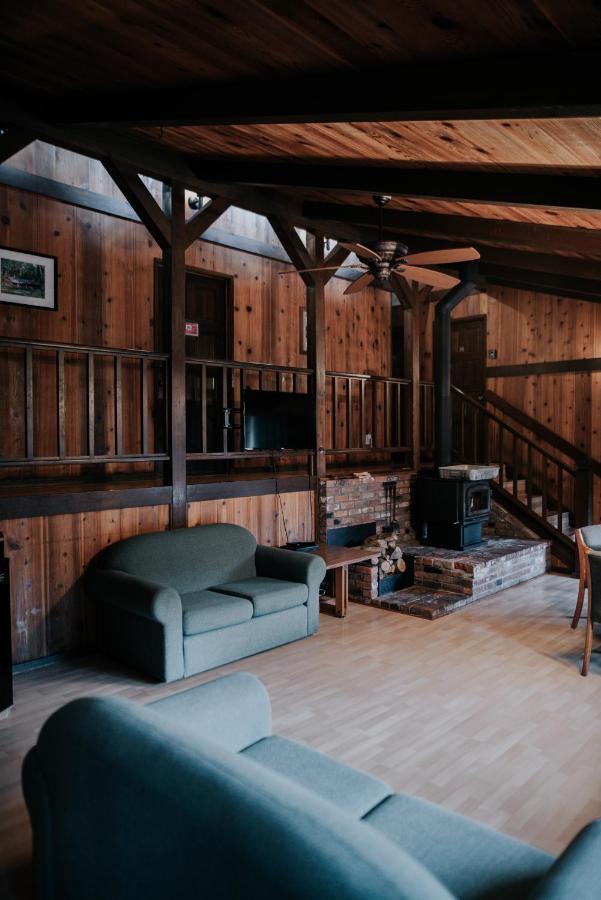 The Smith Creek Village Outdoor Hotel At Silver Falls State Park Sublimity Exterior foto